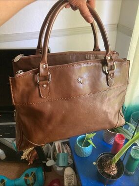 Brown Leather Satchel Handbag - Elegant Everyday Carry